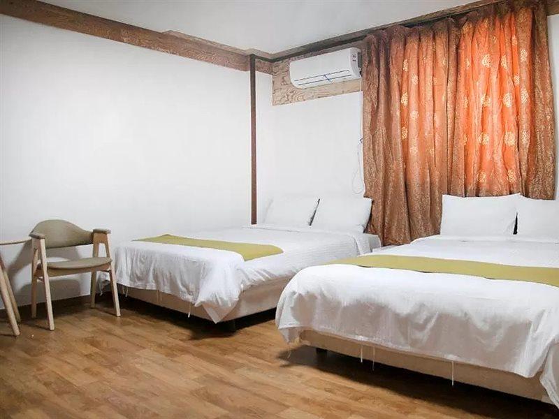 Jeju Miracle Hotel מראה חיצוני תמונה