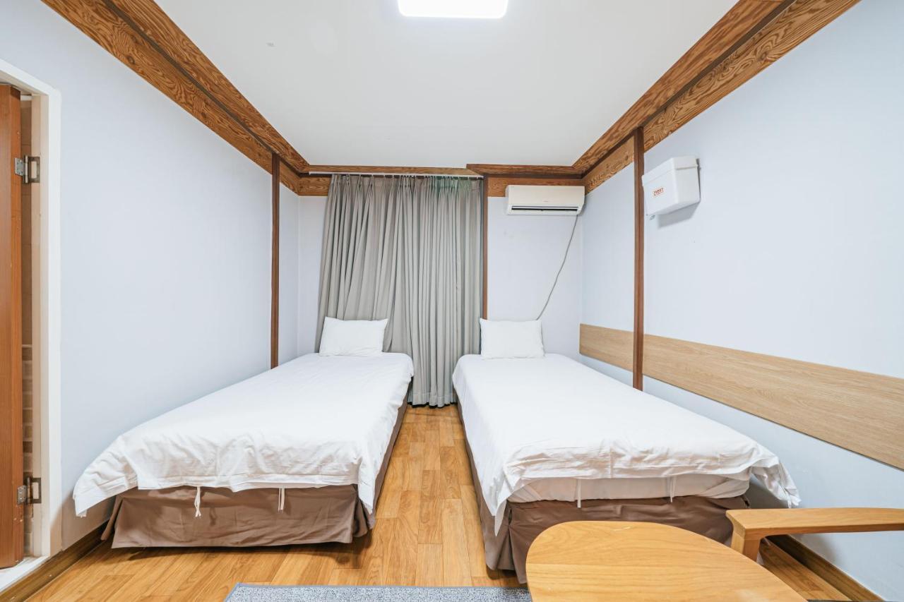 Jeju Miracle Hotel מראה חיצוני תמונה
