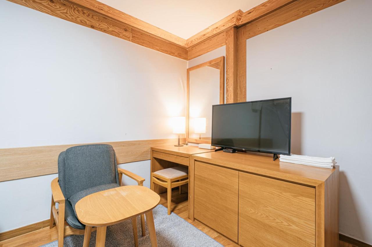 Jeju Miracle Hotel מראה חיצוני תמונה