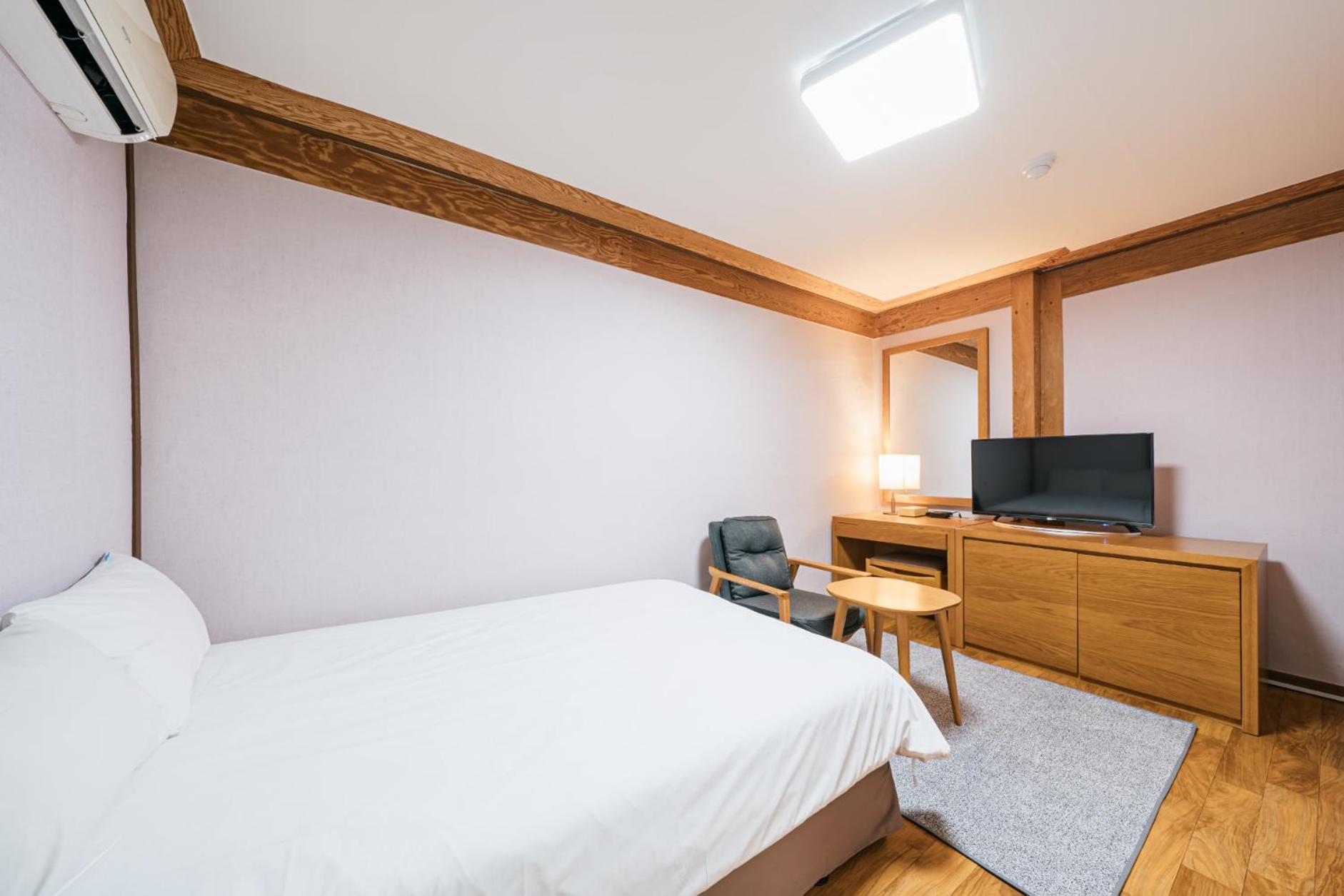 Jeju Miracle Hotel מראה חיצוני תמונה